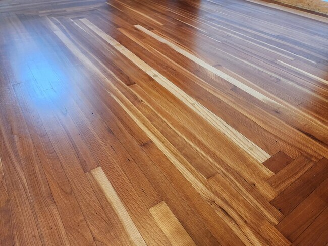 Foto del edificio - 7522 Utegg Rd