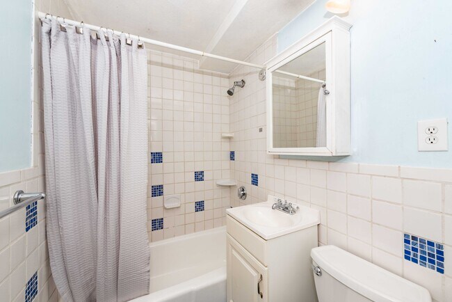 Foto del edificio - 135 Inman St