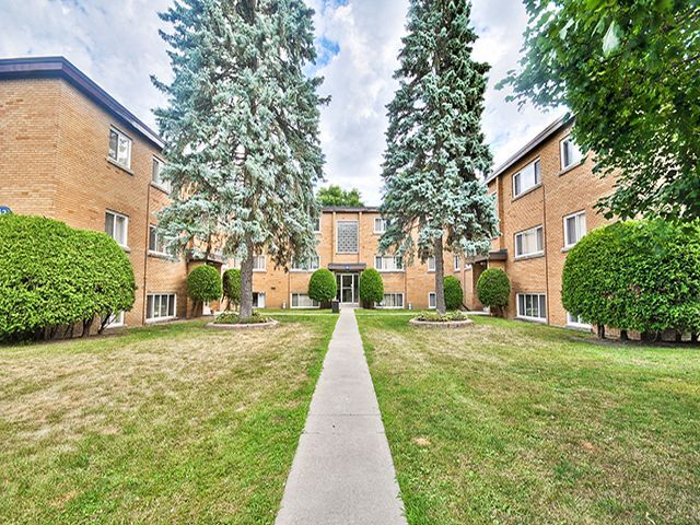 Photo du bâtiment - Brockville Apartments