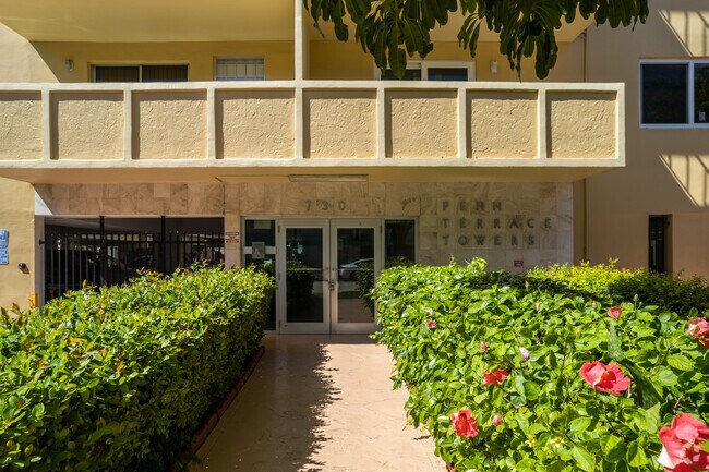 Entrada - Penn Terrace Towers
