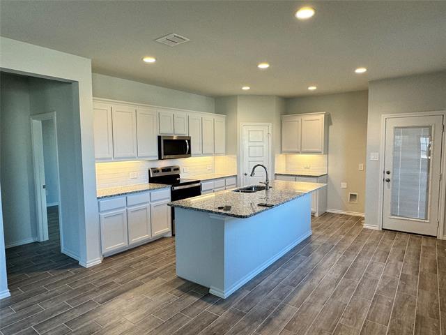 Foto del edificio - 3222 Sedge Grass Dr