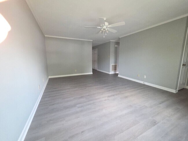 Foto del edificio - 502 N Audubon Ave