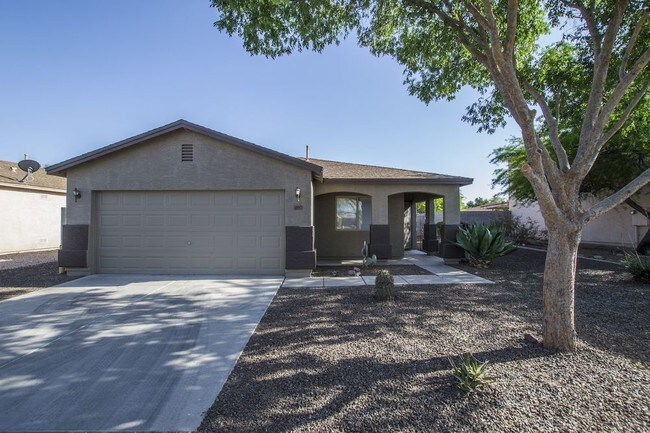 Building Photo - 1057 E Silversmith Trl