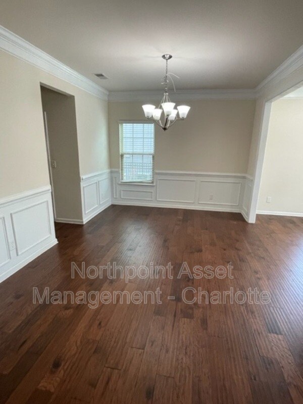 Building Photo - 10010 Violet Cannon Dr NW