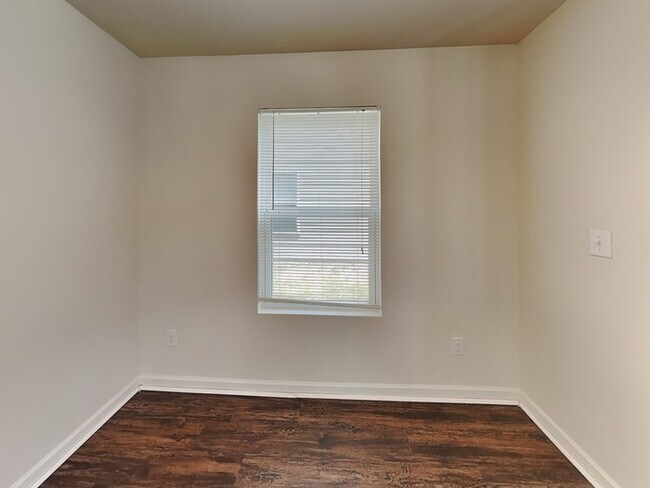Foto del edificio - 3630 Oakleaf Pass