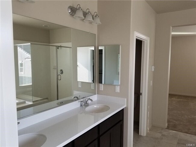 Foto del edificio - 7827 Wild Rye St