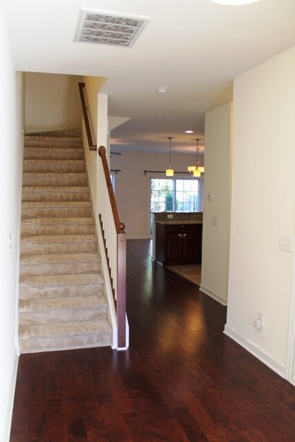 Building Photo - 1917 Sentry Pointe Ln