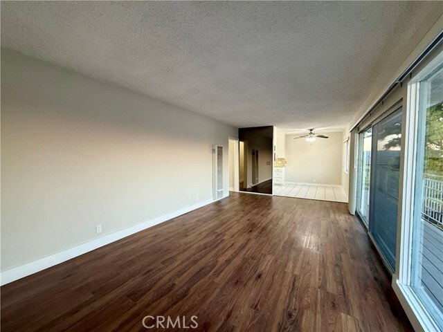 Foto del edificio - 2421 S Carolina St