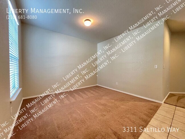 Building Photo - 4 Bedroom, 2.5 Bath in Alamo Ranch