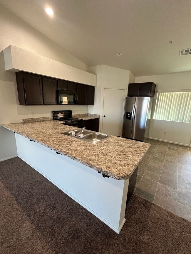 Foto del edificio - BRAND NEW- DESERT SKY TOWNHOME