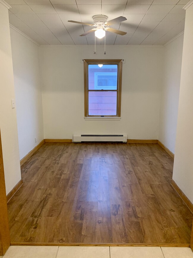 Foto del edificio - 912 17th St N