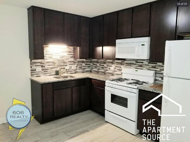 Foto del edificio - 1039 College Ave