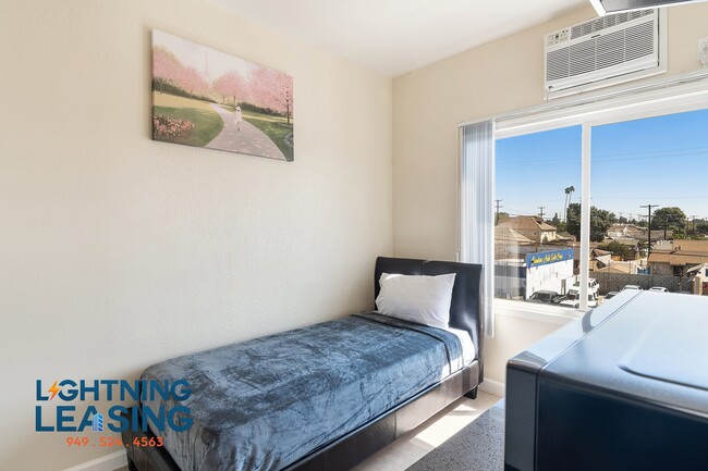 Building Photo - 5117-5123 S Avalon Blvd-205D
