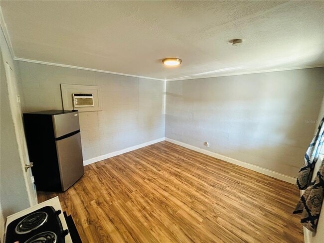 Building Photo - 553597 US-1