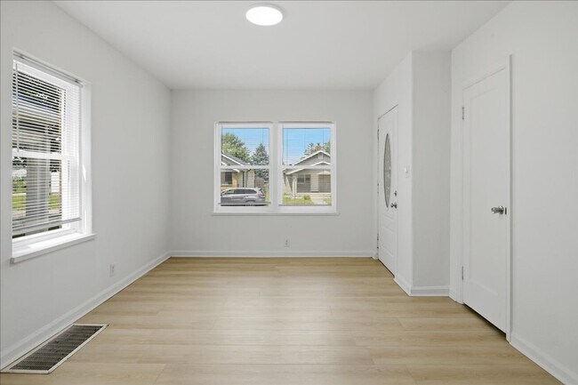 Foto del edificio - 1509 N Chester Ave