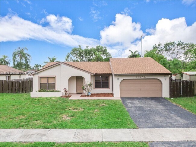 Foto del edificio - 11909 SW 48th Ct