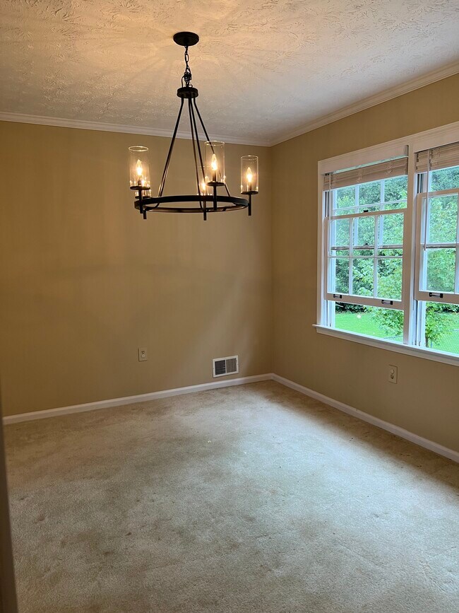Building Photo - 3116 Windfield Cir