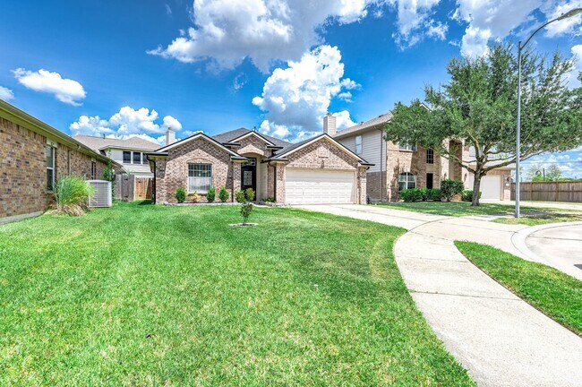 Building Photo - 5006 Riverbridge Ct