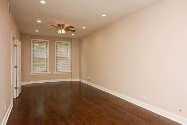 Building Photo - 2031 W Moffat St