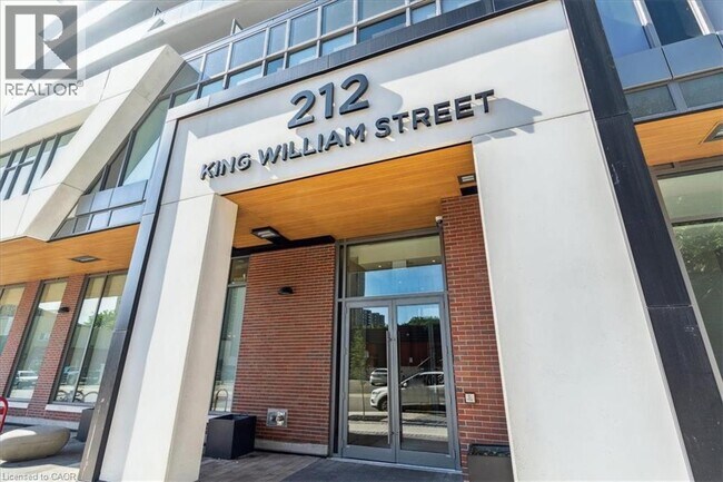 Building Photo - 212 King William St