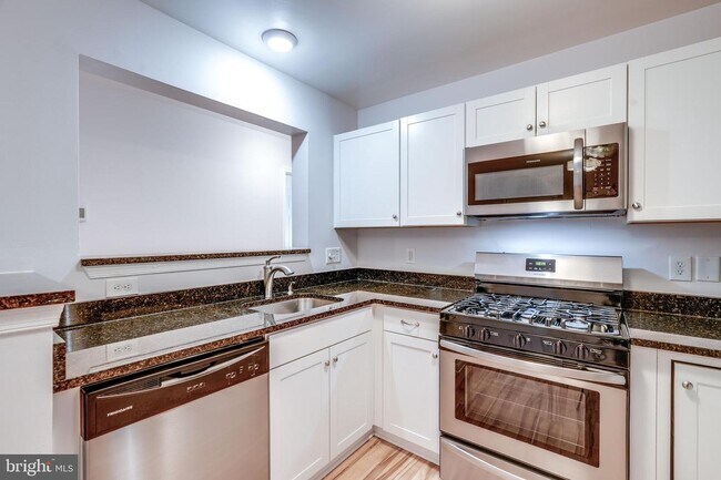 Foto del edificio - 45482 Westmeath Way
