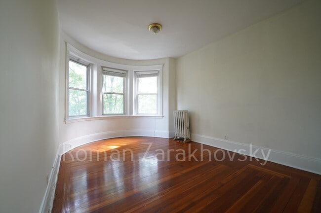 Photo - 77 Brighton Ave (Boston, MA) Apartment