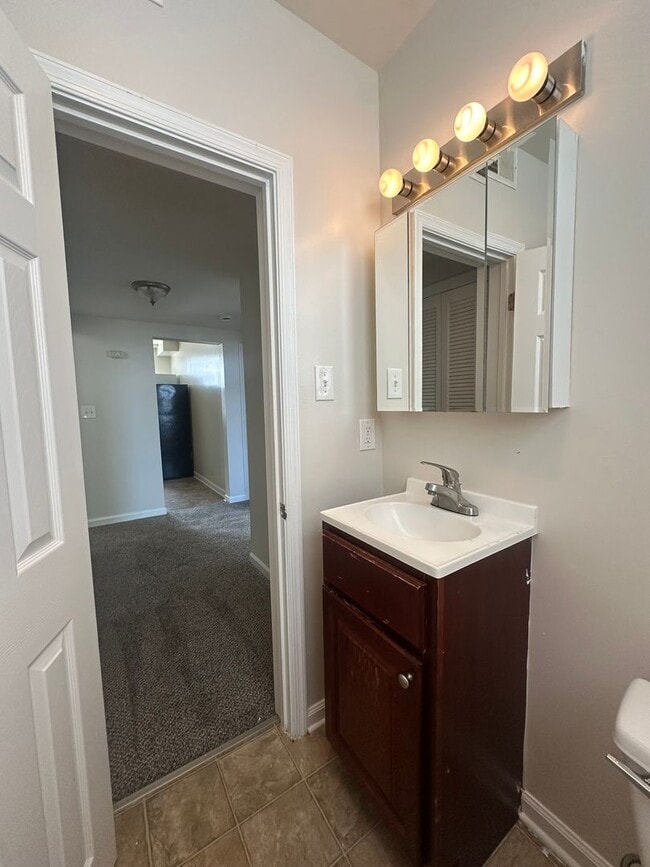 Building Photo - 3616 Elmley Ave