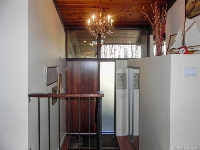 Foto del edificio - 361 Mill Rd
