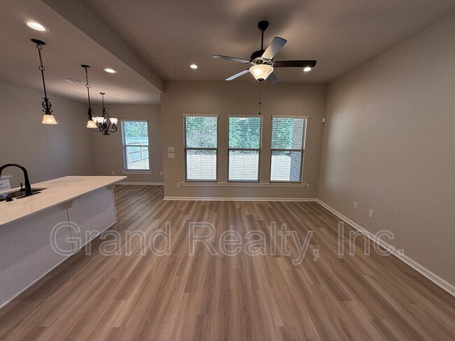 Building Photo - 4689 Sago Palm Cir