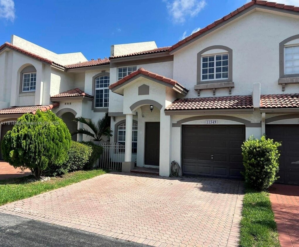 Primary Photo - 11549 NW 51st Ln