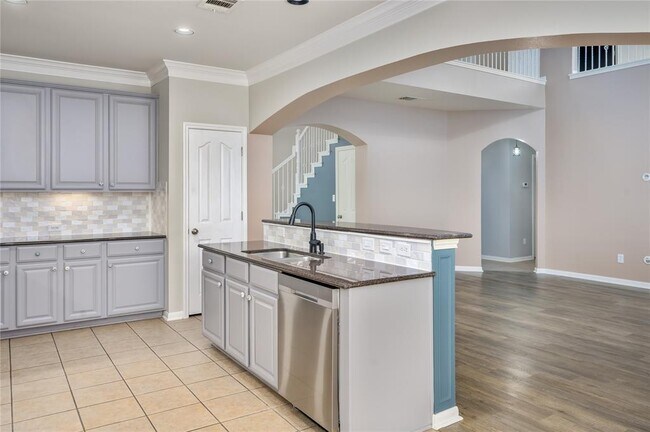 Foto del edificio - 22121 Rose Grass Ln