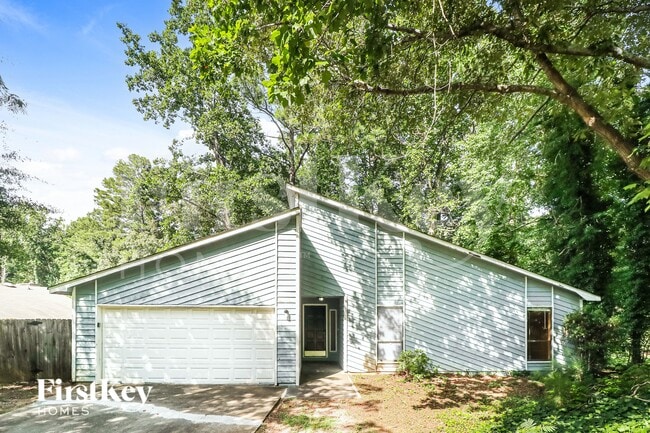 Building Photo - 446 Ridgetop Dr NW