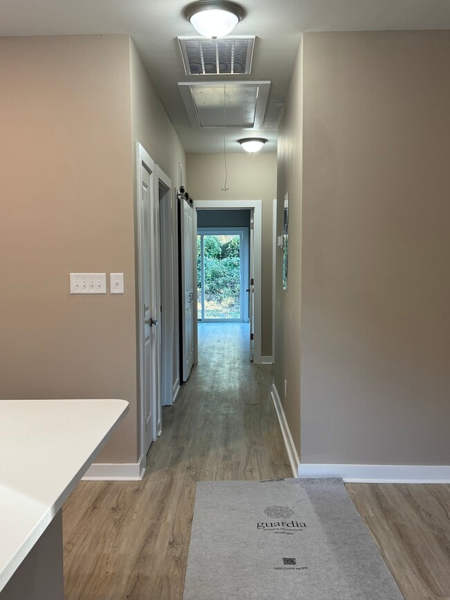 Foto del edificio - 1321 Camden Rd