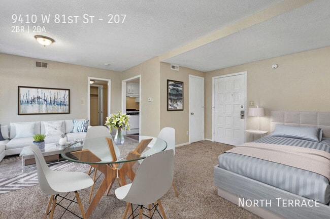 Building Photo - 9410 W 81st St