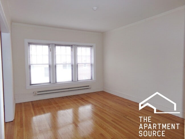 Foto del edificio - 1025 Dempster St