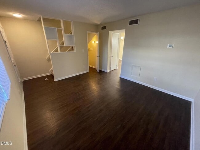 Foto del edificio - 120 Byrum St