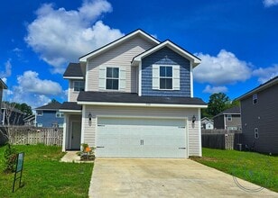 Building Photo - 532 Fairview Cir
