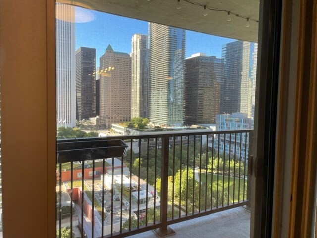 Foto del edificio - 400 E Randolph St