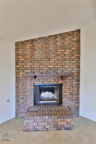 Foto del edificio - 4074 Russell Ave