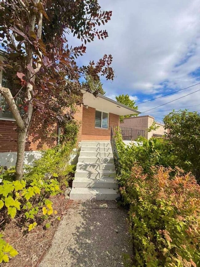 Photo - Bright 3-Bedroom Home with Private Yard & ...