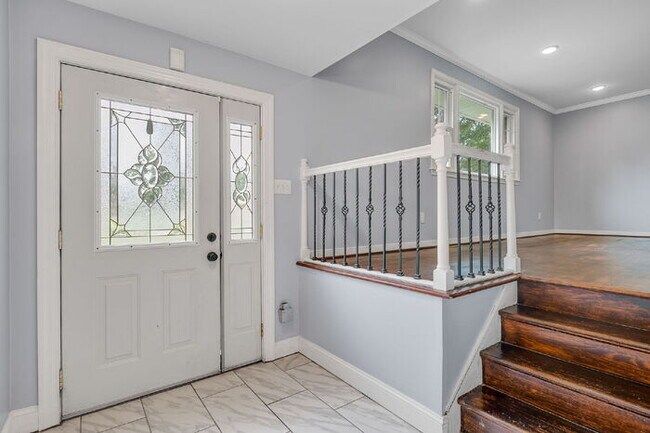 Foto del edificio - Charming Glen Allen Gem: 3-Bedroom Retreat...
