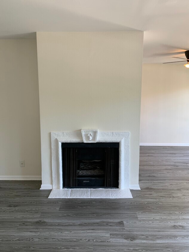 Primary Photo - 3281 Sawtelle Blvd