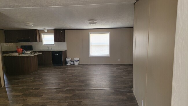 Building Photo - 32730 Carolee Cir