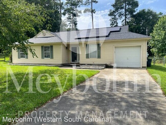 Building Photo - 3 br, 2 bath House - 5 Astor Court