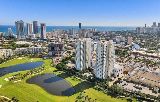 Building Photo - 1755 E Hallandale Beach Blvd