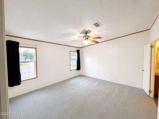 Foto del edificio - 33 Cherrywood Ct