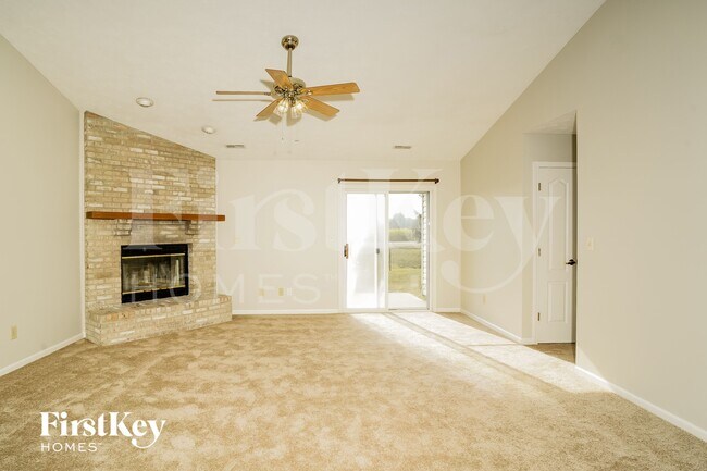 Foto del edificio - 1489 Mimosa Ct