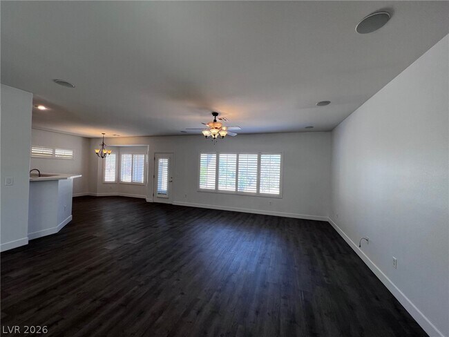 Foto del edificio - 1627 Fieldbrook St