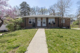 Building Photo - 2510 Quail Dr