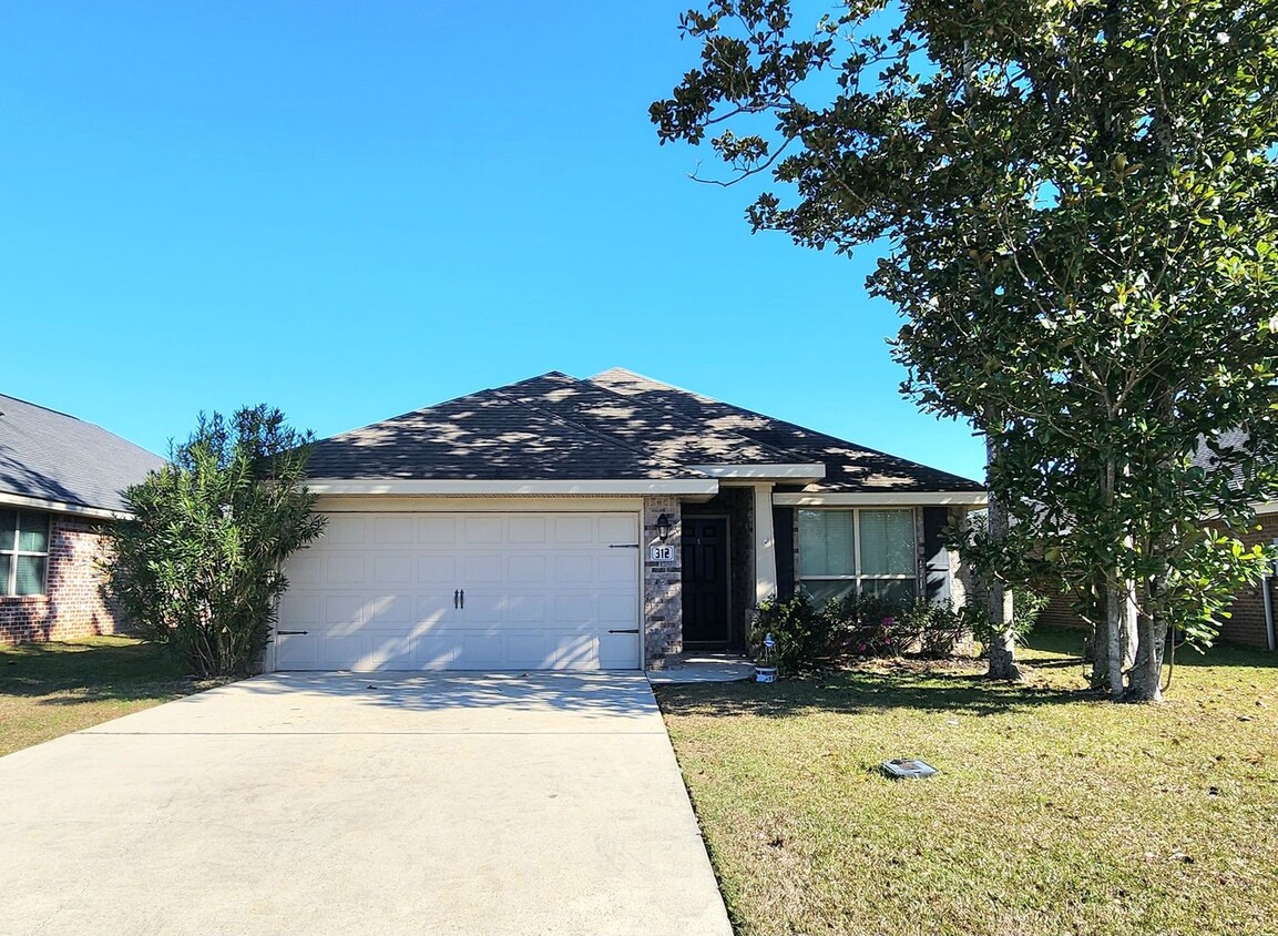 Foto principal - 3/2 Home available in Foley